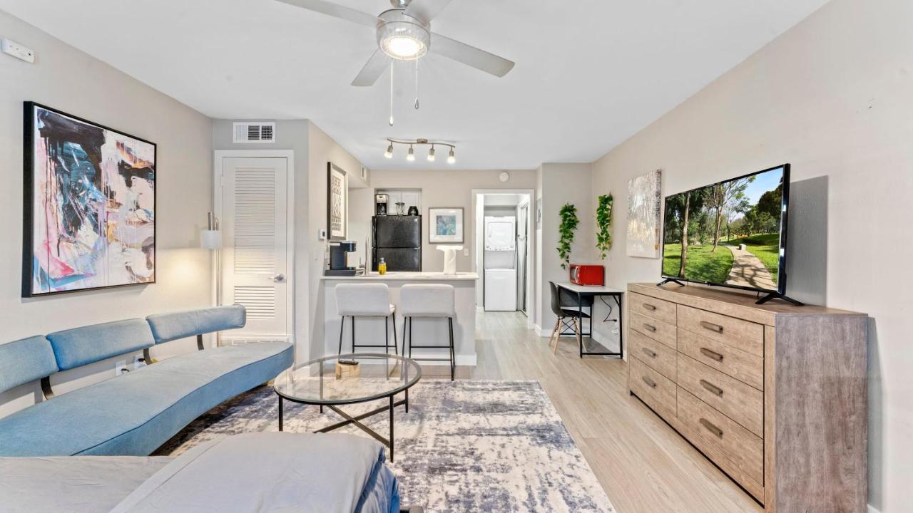 Cozy Efficiency Studios Close To Downtown And Domain Austin Exterior photo